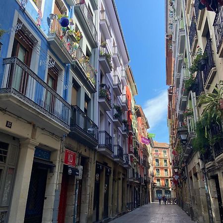 Apartamento Deluxe Casco Viejo ビルバオ エクステリア 写真
