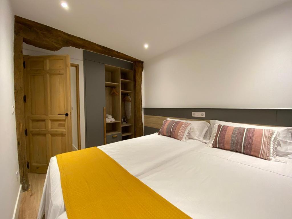 Apartamento Deluxe Casco Viejo ビルバオ エクステリア 写真