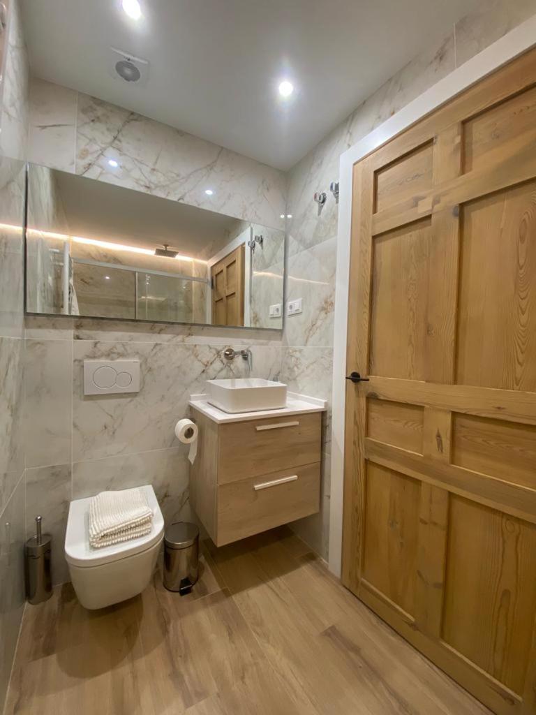 Apartamento Deluxe Casco Viejo ビルバオ エクステリア 写真